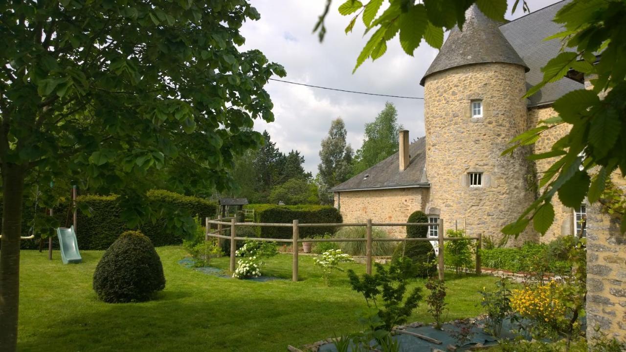 Bed and Breakfast Manoir De La Grand'Cour Soulgé-sur-ouette Zewnętrze zdjęcie